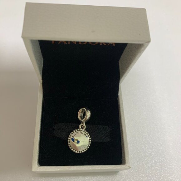 Pandora Madeira Islands Flag Exclusive Travel Bead Authentic New with Box - Picture 3 of 4
